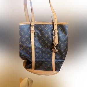 Authentic Preloved LV petit monogram bucket bag